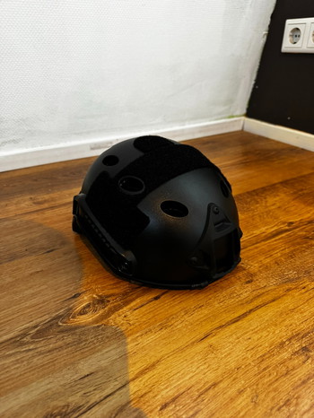 Image 3 for Zwarte helm