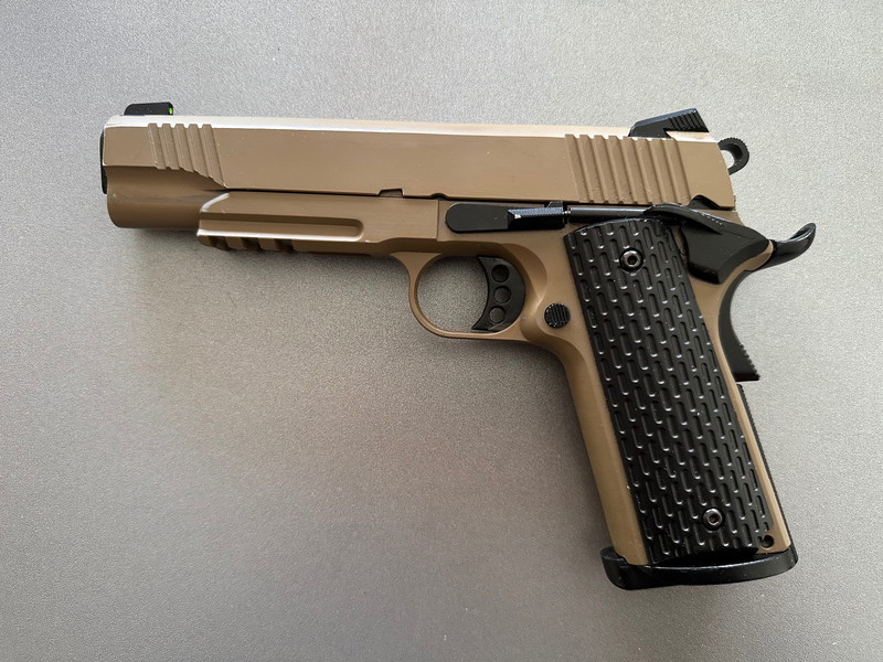 Afbeelding 1 van R28 TG-1 1911 DARK EARTH BROWN ARMY ARMAMENT