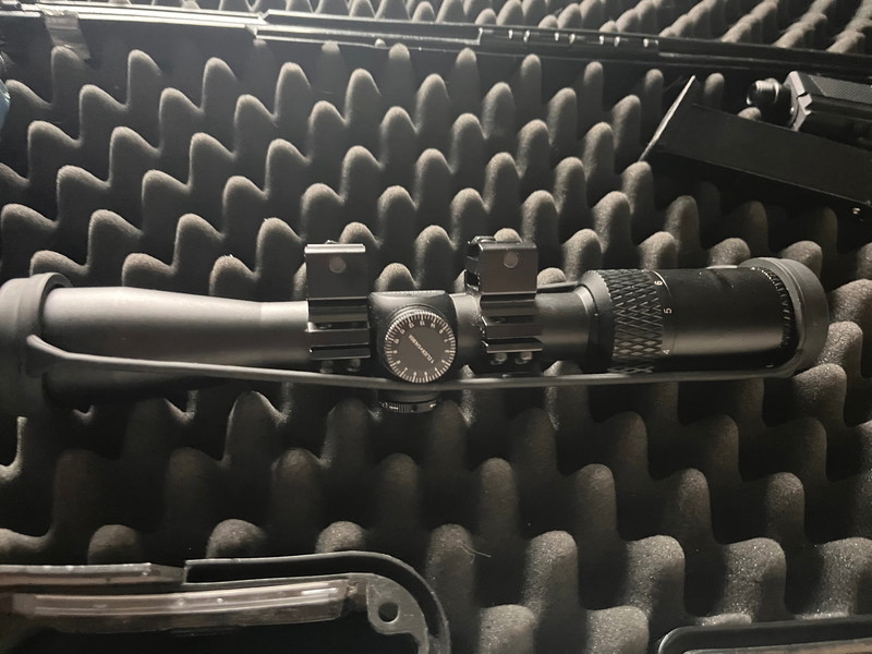 Image 1 for Vector Optics scope.