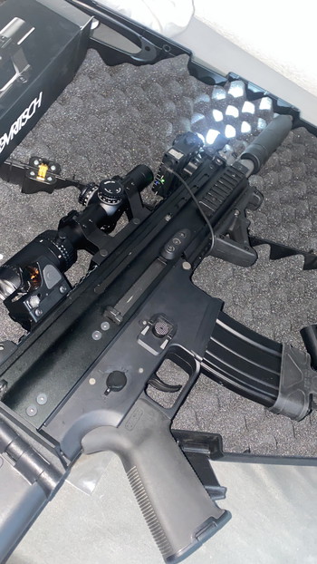 Image 2 for WE SCAR-L GBB + 8 MAGS + VORSK HI CAPA