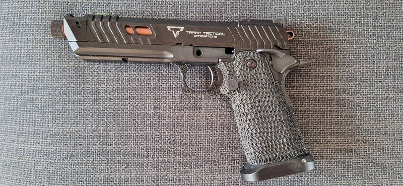 Imagen 1 de Pit viper