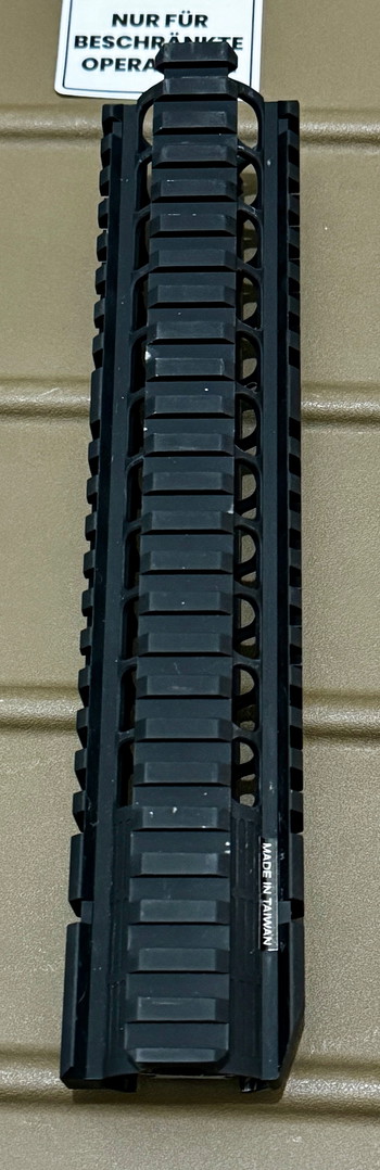 Afbeelding 5 van MadBull Noveske 10inch Mk18 style Handguard Rail