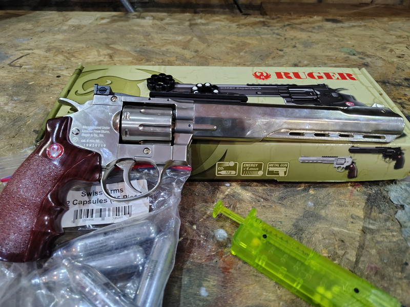 Afbeelding 1 van Ruger superhawk 8' co2