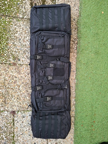 Imagen 4 de Helmen maskers en koffers