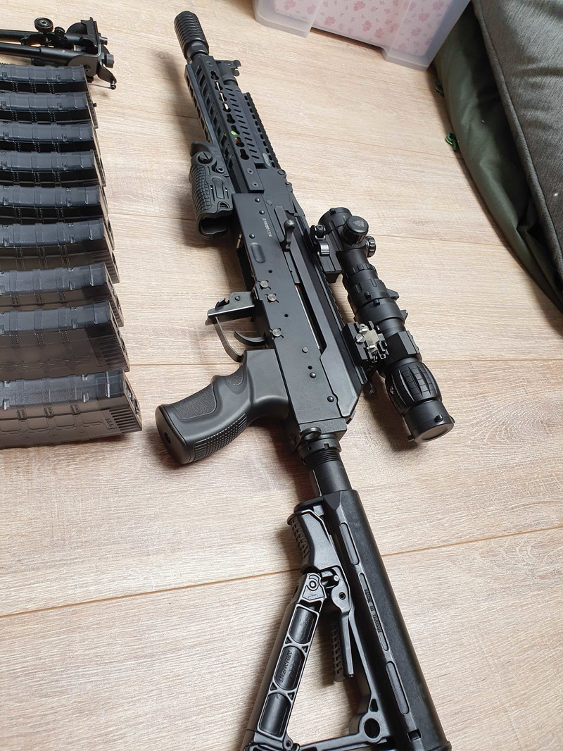 Image 1 pour G&G RK74-E incl 7 mags!