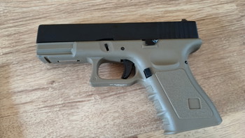 Image 5 for Glock 19 including 2 Magazines