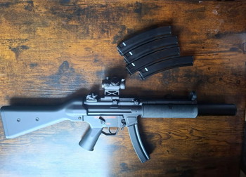Image 3 for CYMA MP5 SD6 AEG met reddot