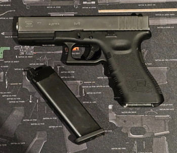 Bild 2 für WE Glock 17 Gen 4 met markings GBB