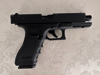 Image 2 for Glock 17 Gen. 3 Airsoft with metal slide CO2 BlowBack 6mm